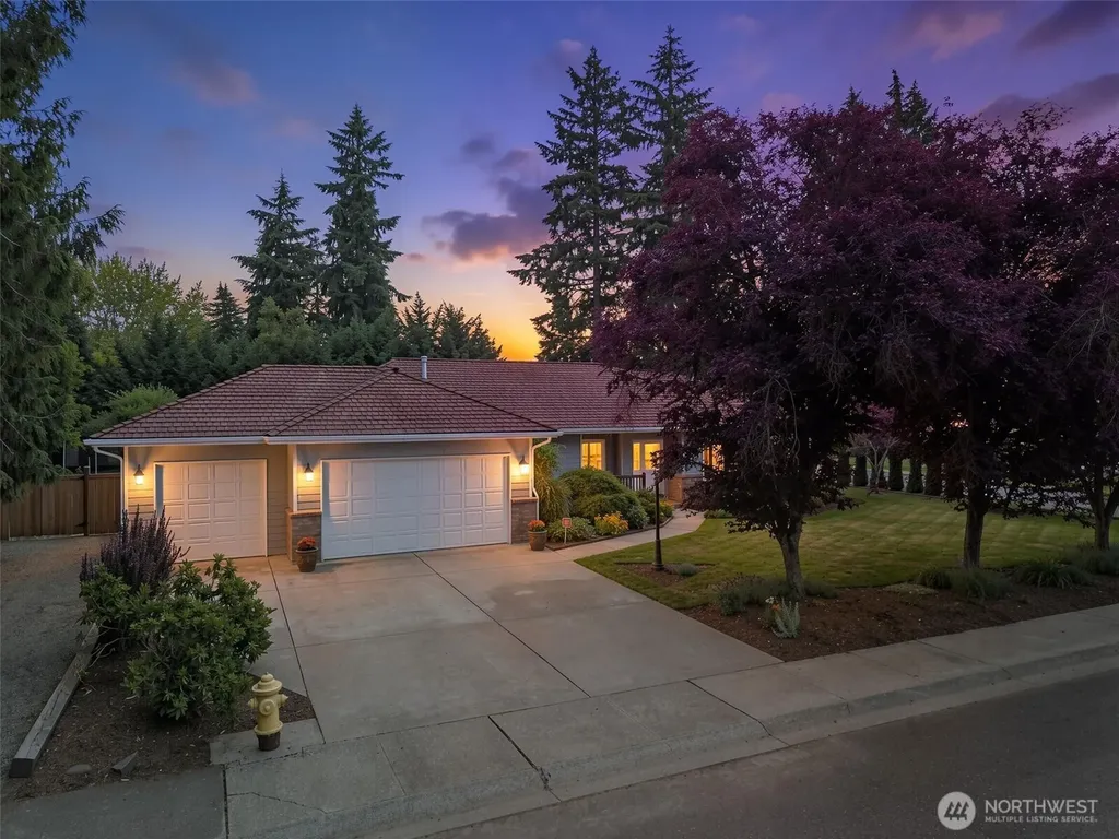 32704 110th Avenue SE Auburn WA 98092