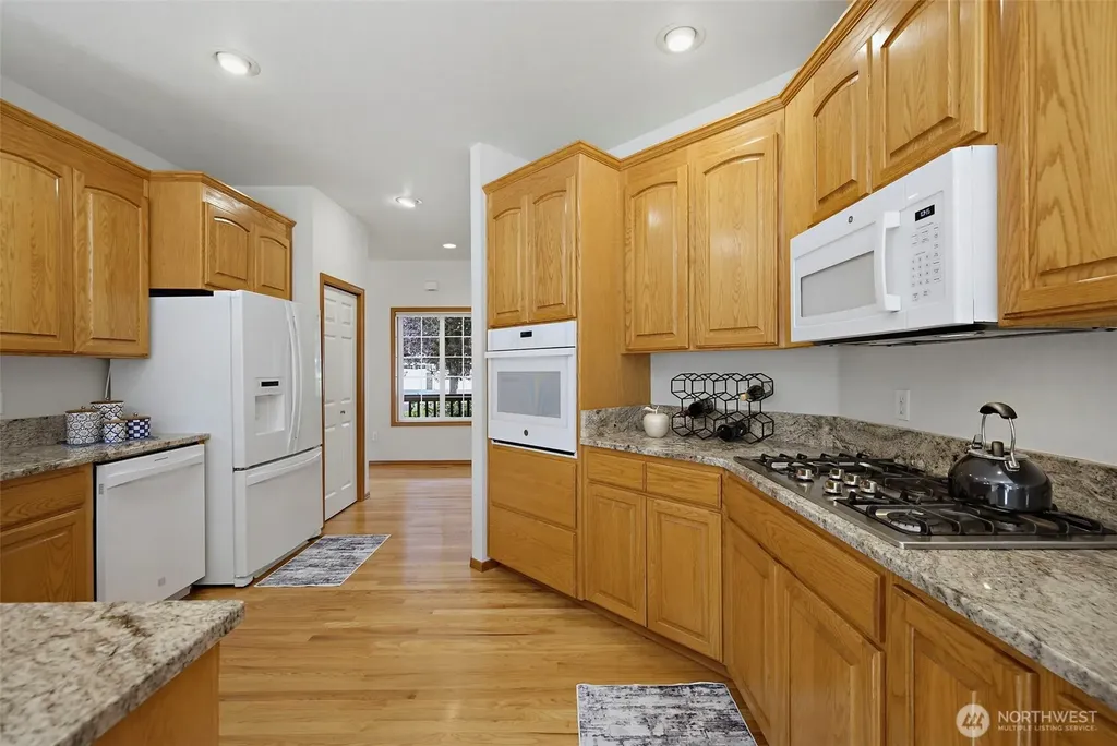 32704 110th Avenue SE Auburn WA 98092