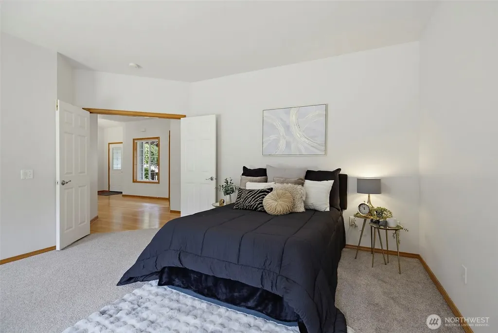 32704 110th Avenue SE Auburn WA 98092