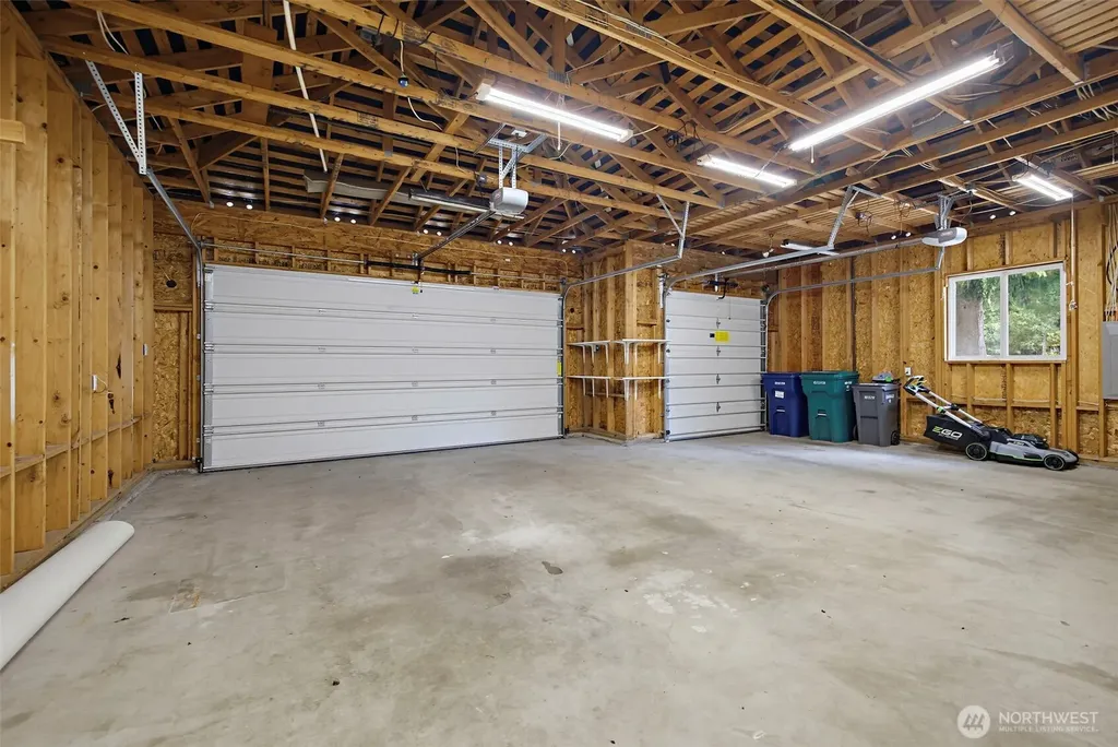 32704 110th Avenue SE Auburn WA 98092