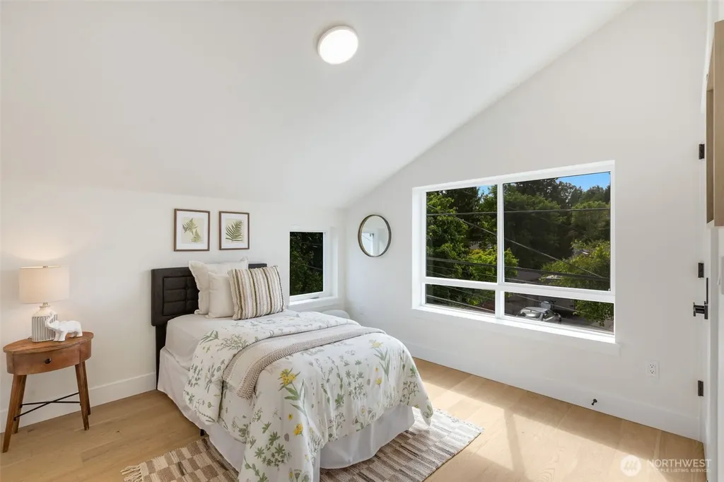 10053 8th Avenue NW Seattle WA 98177