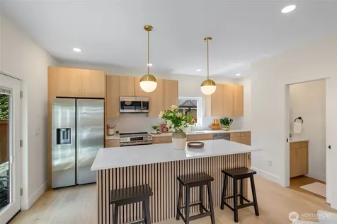 10053 8th Avenue NW Seattle WA 98177