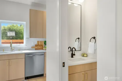 10053 8th Avenue NW Seattle WA 98177