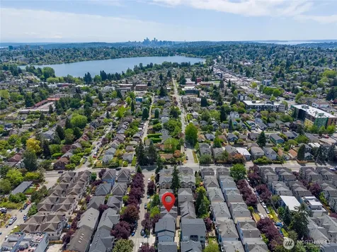 8517 Stone Avenue N Seattle WA 98103