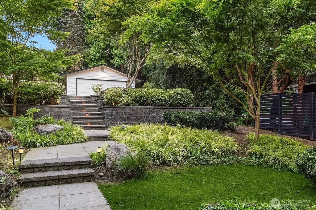 113 NW Lake Roesiger Road Snohomish WA 98290