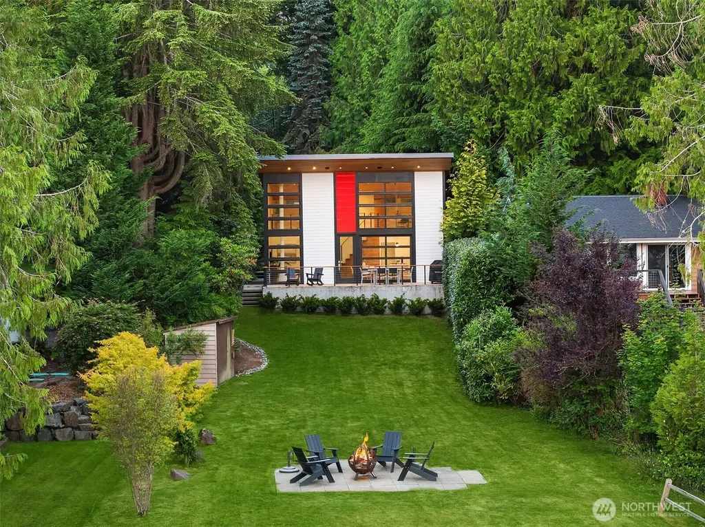 113 NW Lake Roesiger Road Snohomish WA 98290