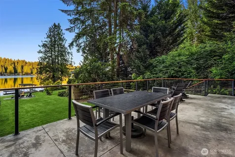 113 NW Lake Roesiger Road Snohomish WA 98290