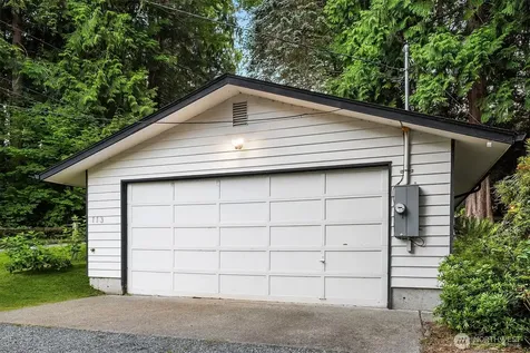 113 NW Lake Roesiger Road Snohomish WA 98290