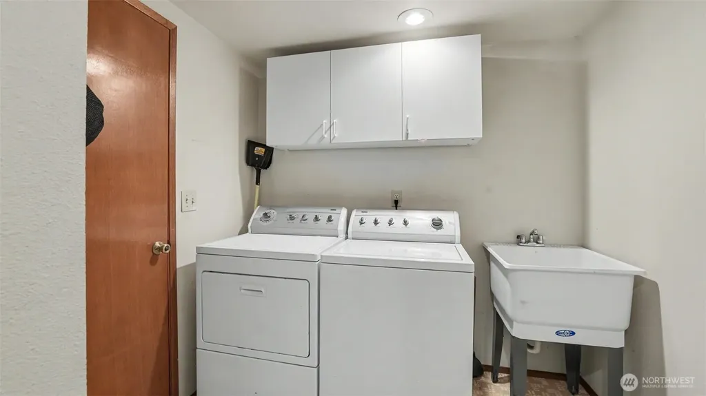 11011 210th Street SE Snohomish WA 98296