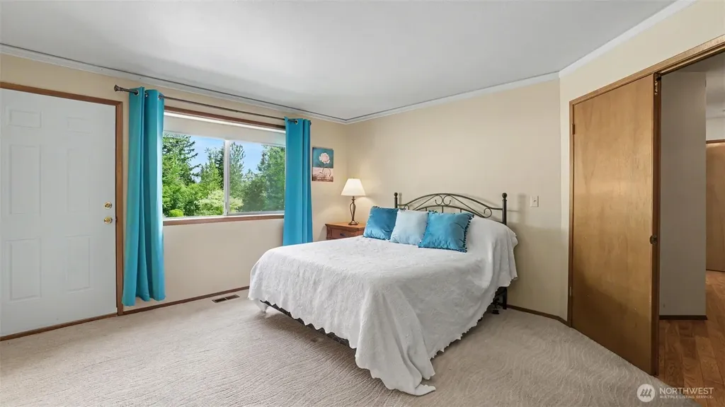 11011 210th Street SE Snohomish WA 98296