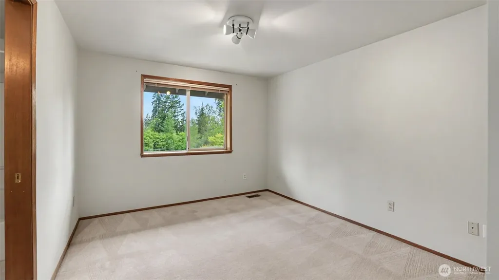 11011 210th Street SE Snohomish WA 98296