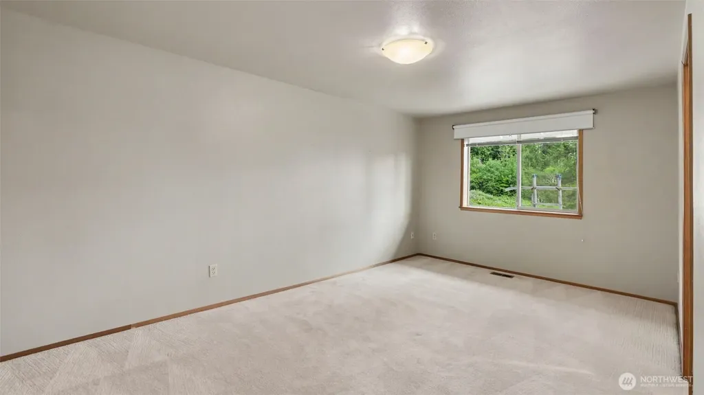 11011 210th Street SE Snohomish WA 98296
