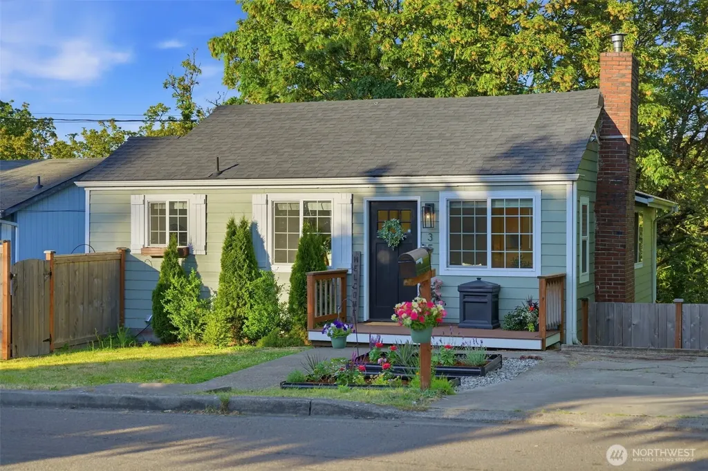3511 E Grandview Avenue Tacoma WA 98404