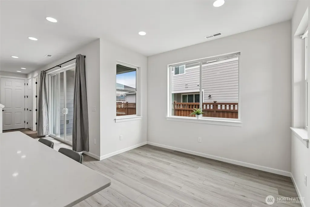 15332 208th Avenue E Bonney Lake WA 98391