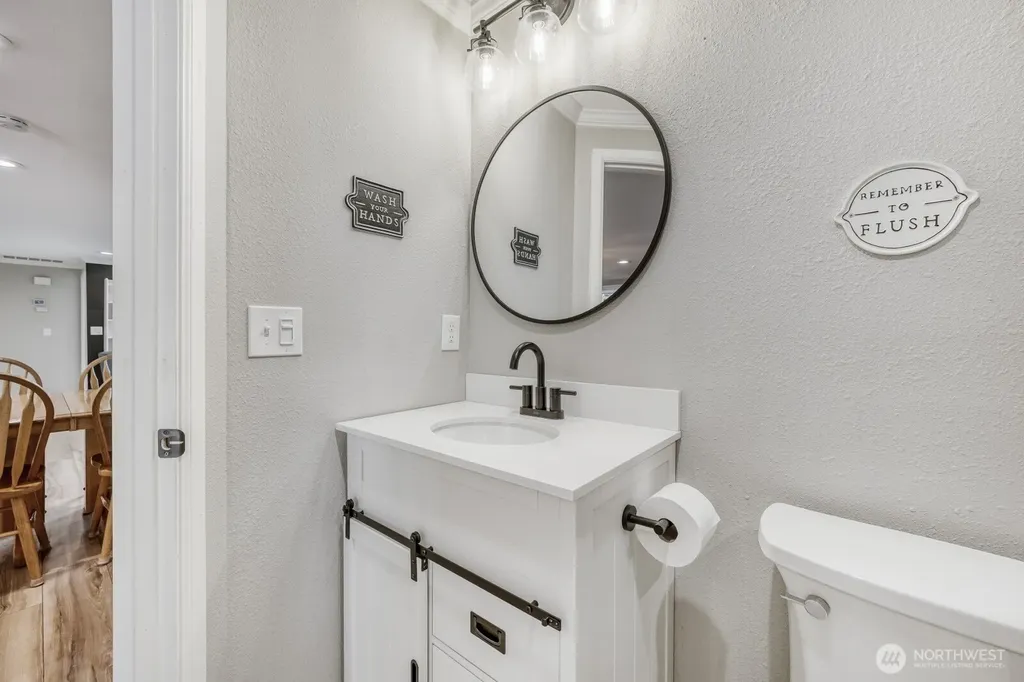 2349 SW 341st Place Federal Way WA 98023