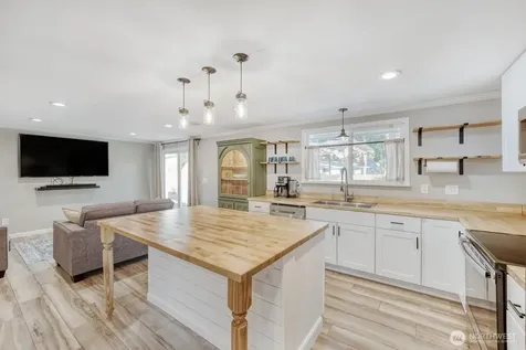 2349 SW 341st Place Federal Way WA 98023