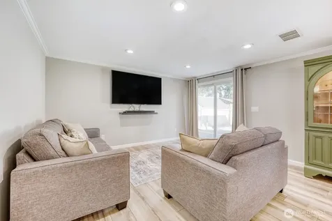 2349 SW 341st Place Federal Way WA 98023
