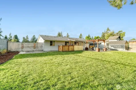 2349 SW 341st Place Federal Way WA 98023