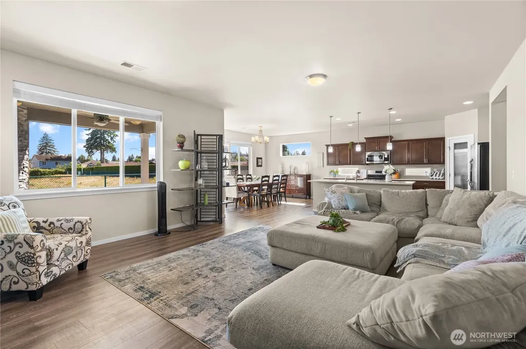 2908 177th Street Ct E Tacoma WA 98445