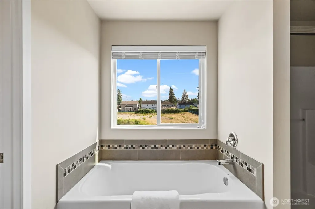 2908 177th Street Ct E Tacoma WA 98445