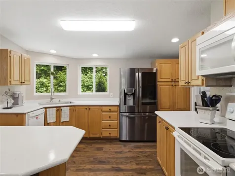 17023 76th Street Ct E Sumner WA 98390