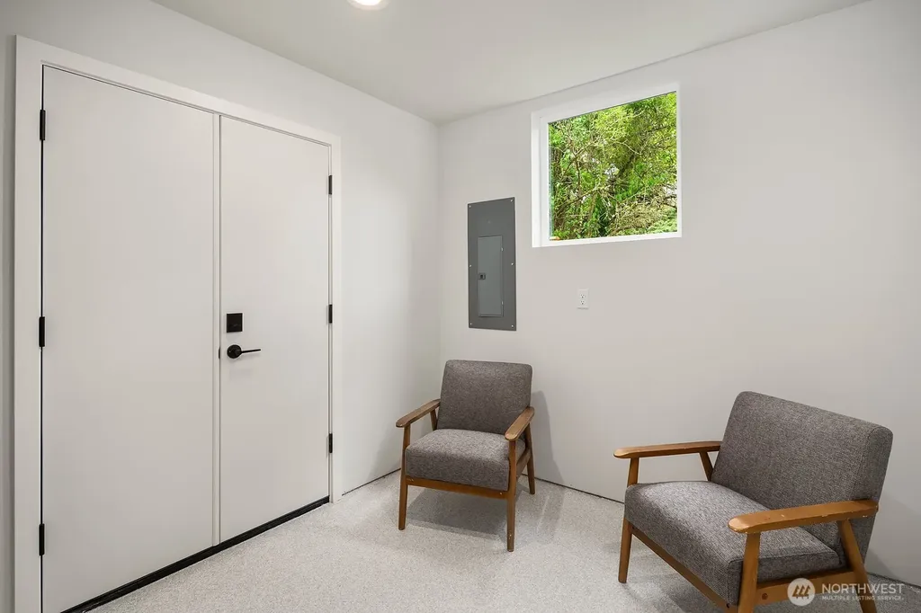 108 29th Avenue E Seattle WA 98112