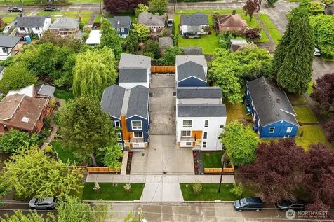 108 29th Avenue E Seattle WA 98112