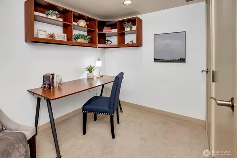10650 NE 9th Place Bellevue WA 98004