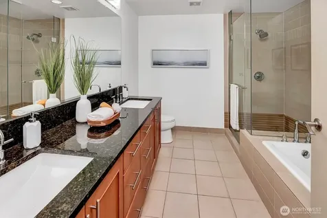 10650 NE 9th Place Bellevue WA 98004