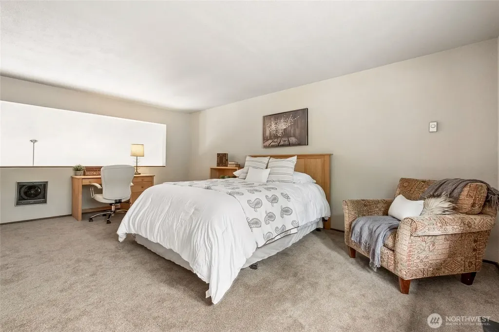 15800 Village Green Drive Mill Creek WA 98012
