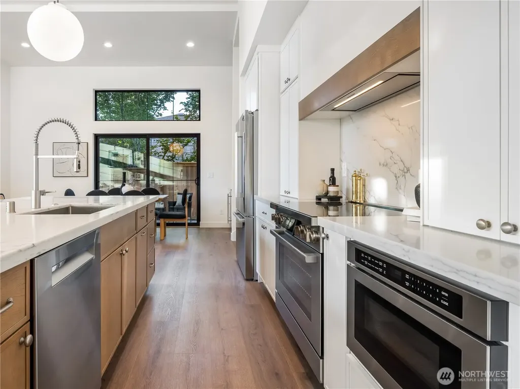 12544 2nd Avenue NW Seattle WA 98177