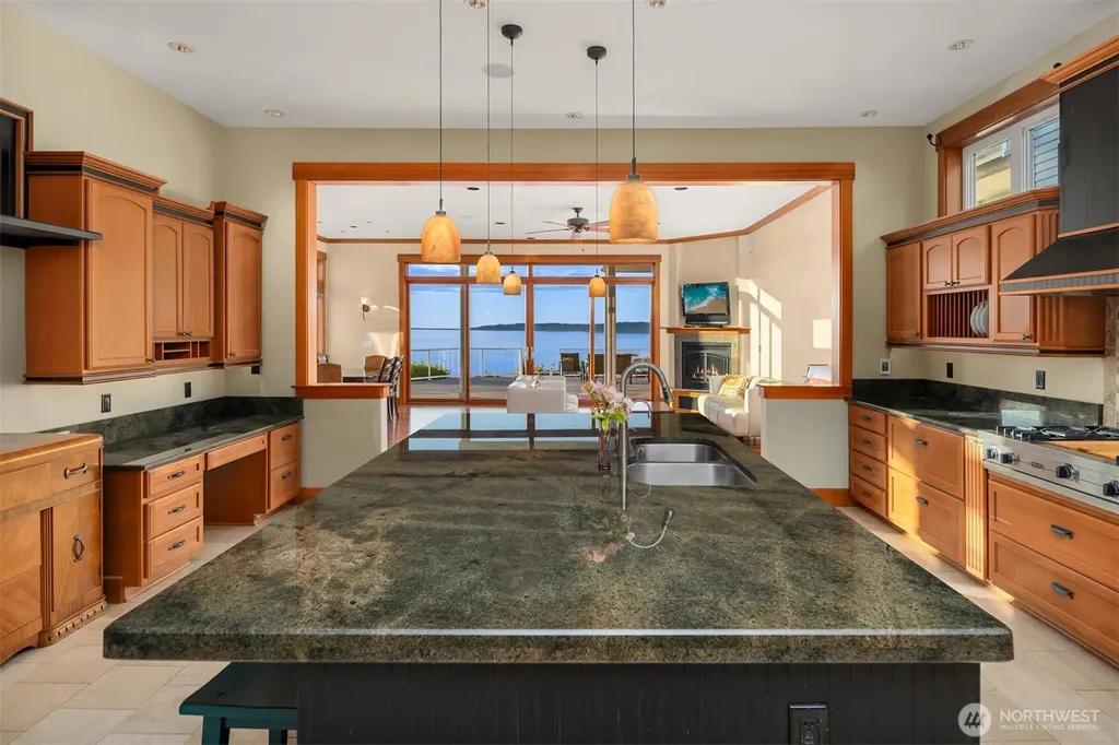 1240 SW 296th Street Federal Way WA 98023