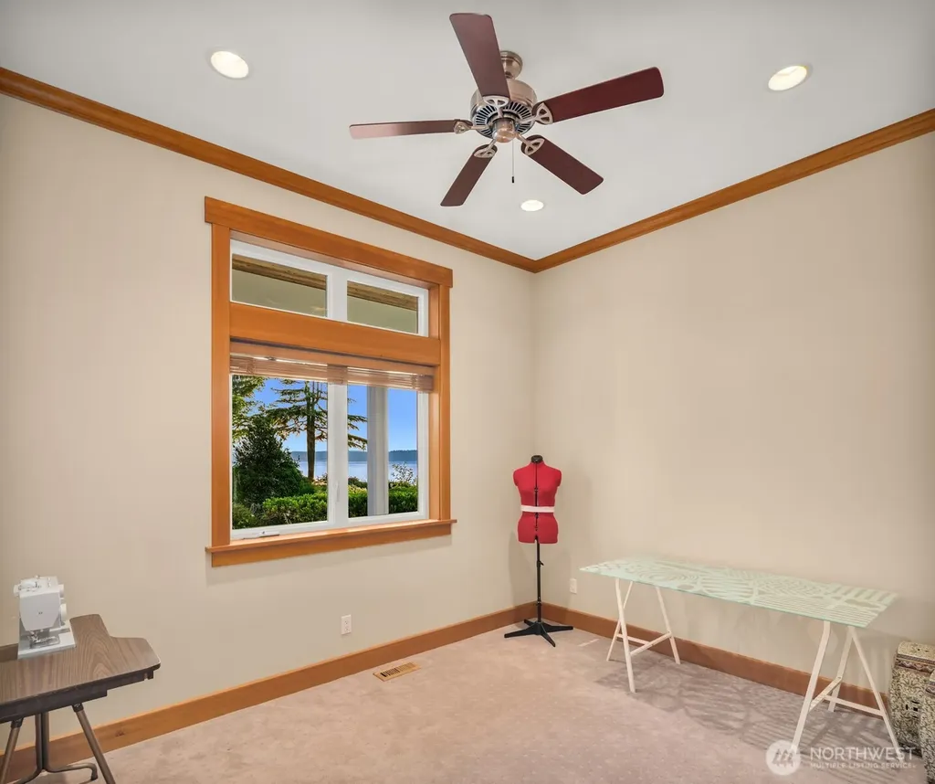 1240 SW 296th Street Federal Way WA 98023
