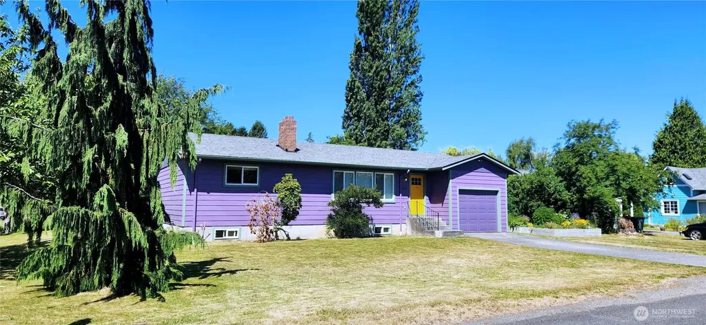 1085 Garfield Avenue Blaine WA 98230