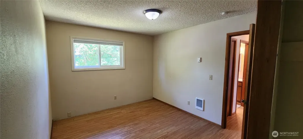 1085 Garfield Avenue Blaine WA 98230
