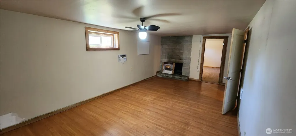 1085 Garfield Avenue Blaine WA 98230