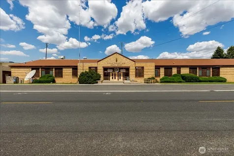 412 Federal Avenue Grand Coulee WA 99133