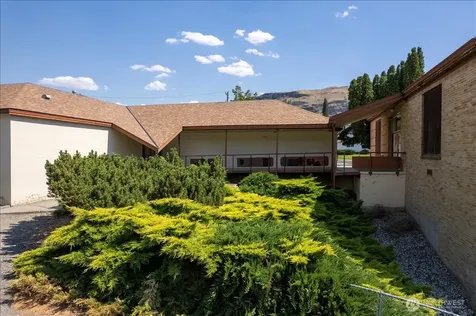 412 Federal Avenue Grand Coulee WA 99133