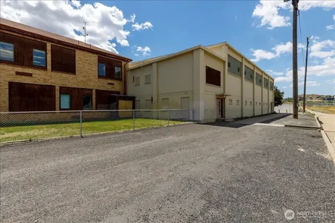 412 Federal Avenue Grand Coulee WA 99133