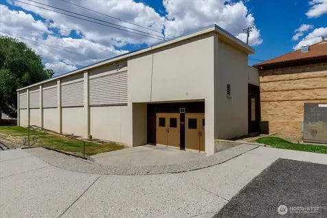 412 Federal Avenue Grand Coulee WA 99133