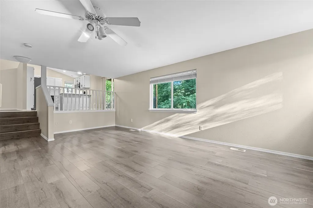 9735 S 222nd Street Kent WA 98031