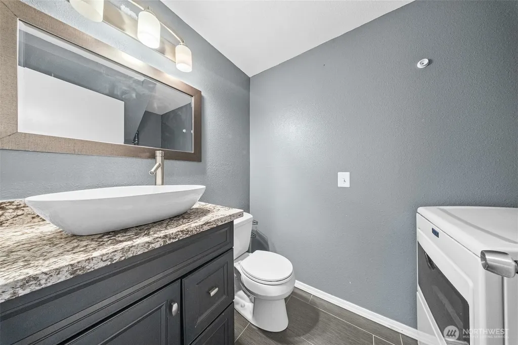 9735 S 222nd Street Kent WA 98031