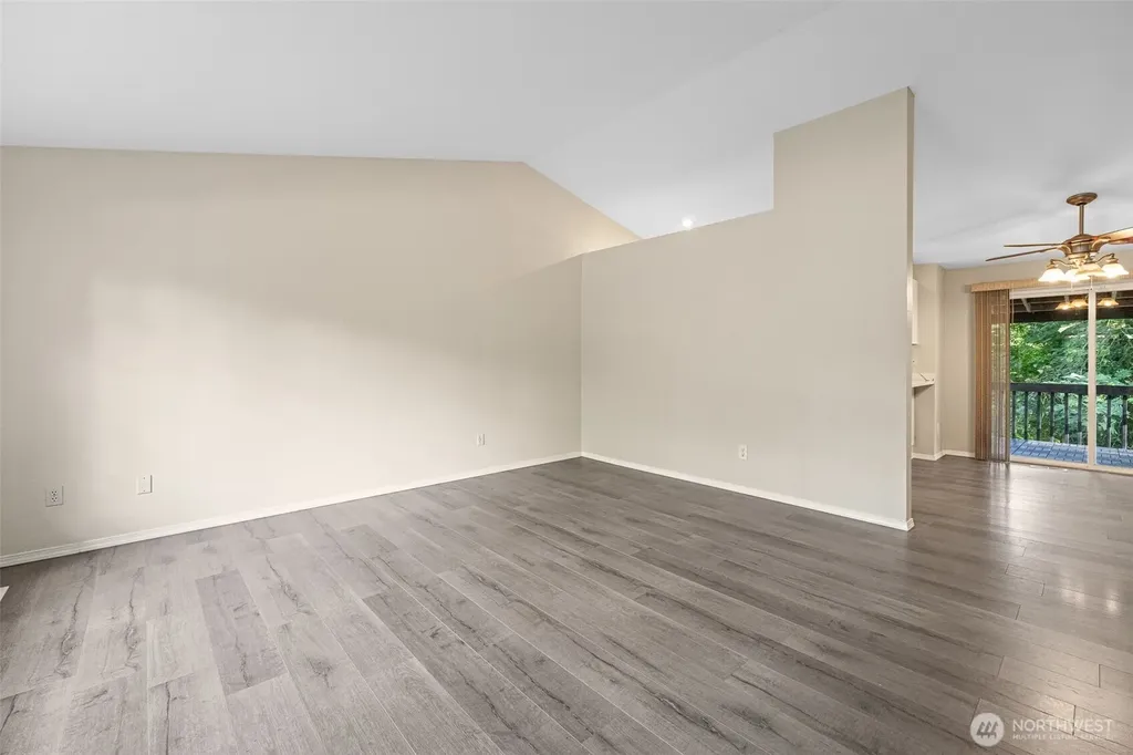 9735 S 222nd Street Kent WA 98031