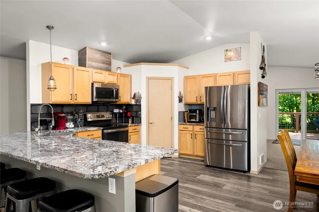 41887 Cape Horn Drive Concrete WA 98237