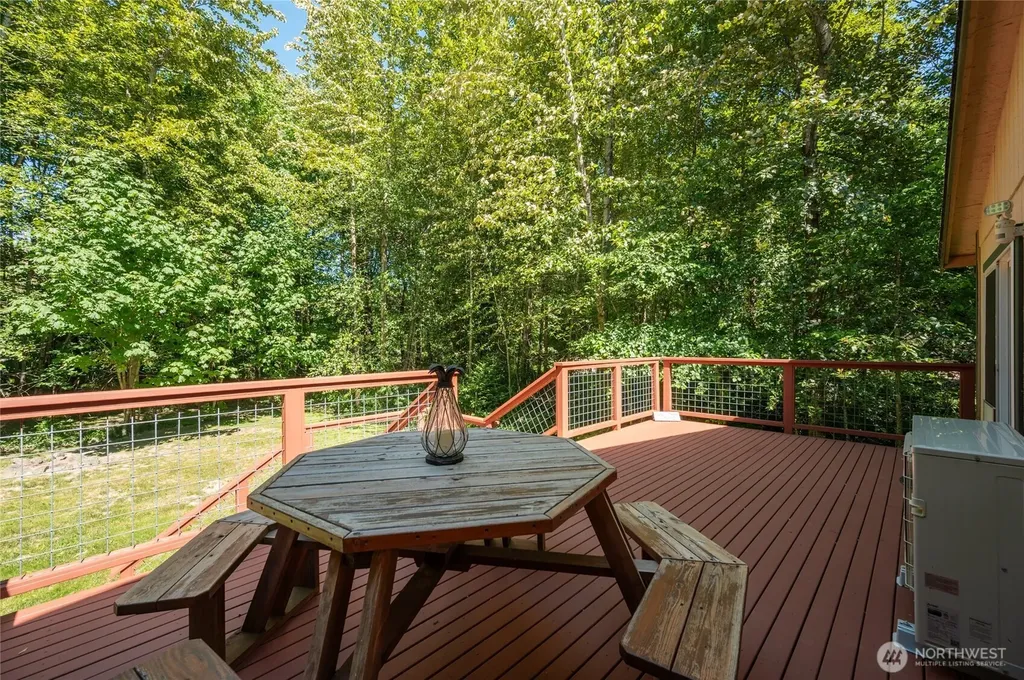 41887 Cape Horn Drive Concrete WA 98237