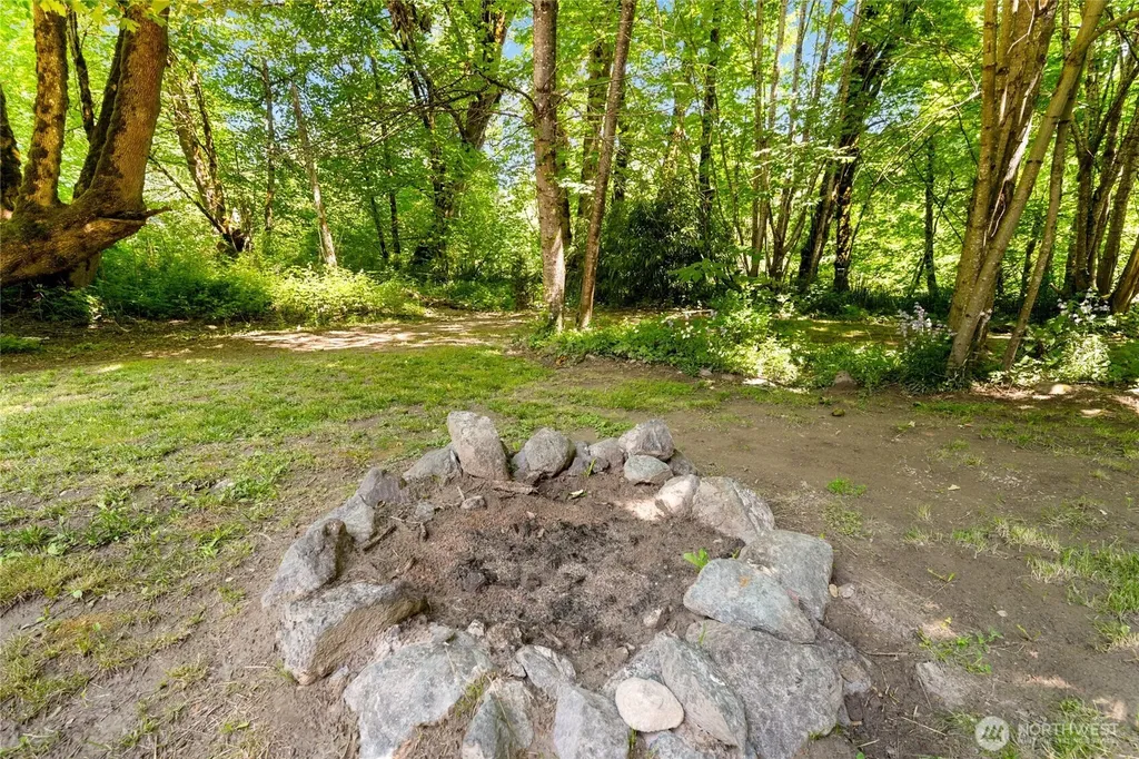 41887 Cape Horn Drive Concrete WA 98237