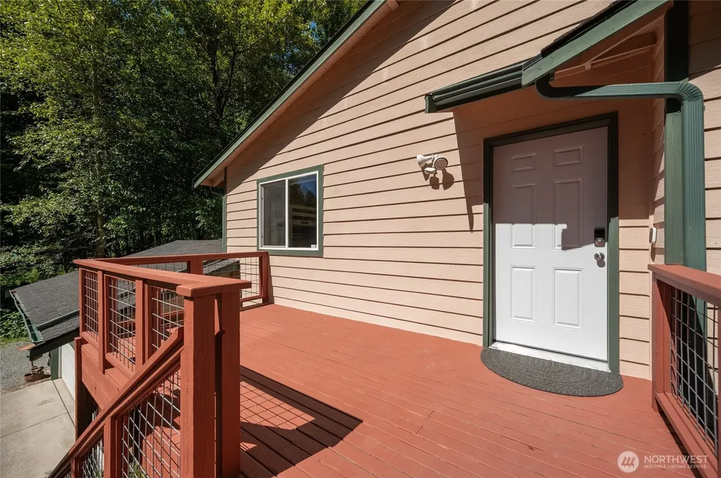 41887 Cape Horn Drive Concrete WA 98237