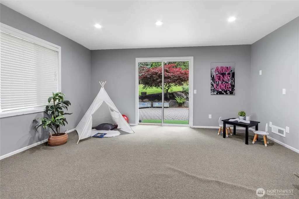 2416 22nd Avenue Ct NW Gig Harbor WA 98335