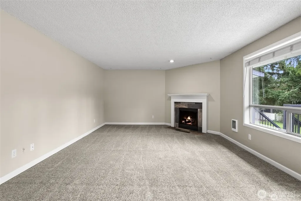 1800 SW 318th Place Federal Way WA 98023