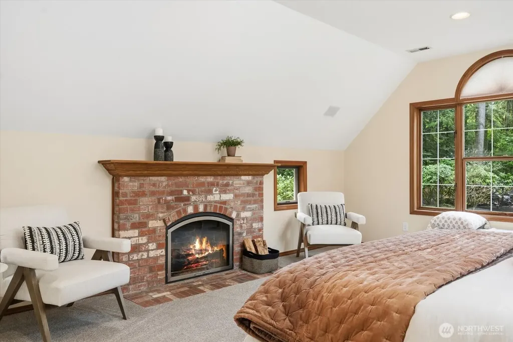 18400 228th Avenue NE Woodinville WA 98077